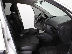 PEUGEOT 207 COMPACT 1.4 ONE LINE 2009