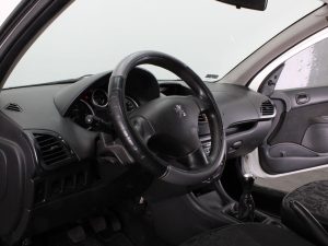 PEUGEOT 207 COMPACT 1.4 ONE LINE 2009
