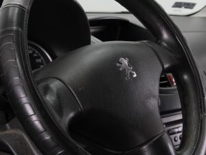 PEUGEOT 207 COMPACT 1.4 ONE LINE 2009