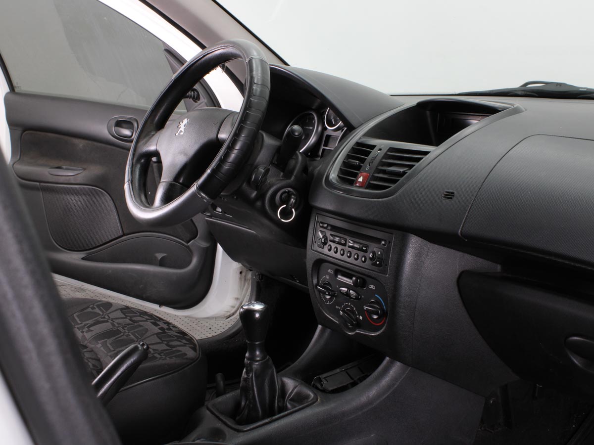 PEUGEOT 207 COMPACT 1.4 ONE LINE 2009