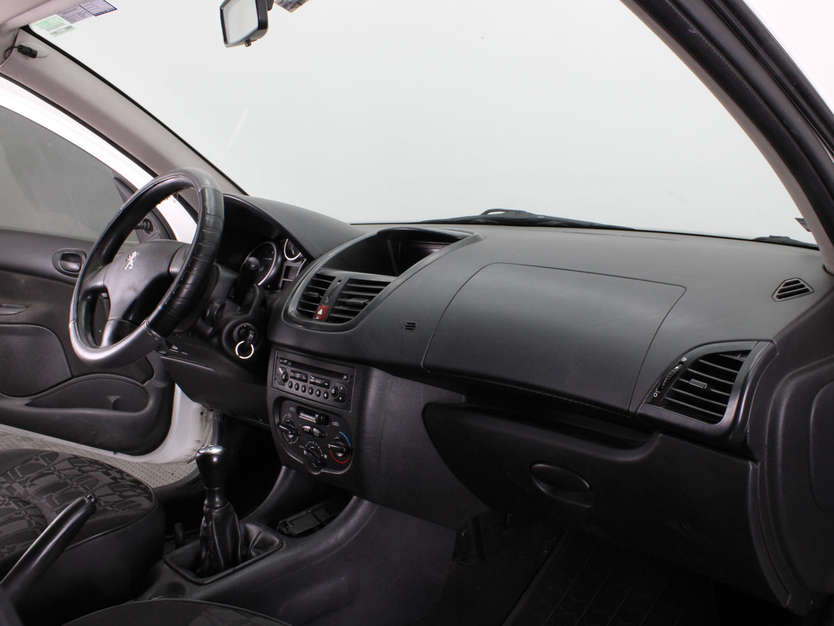 PEUGEOT 207 COMPACT 1.4 ONE LINE 2009