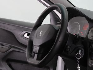 PEUGEOT 301 ACTIVE 1.6 VTI 2022
