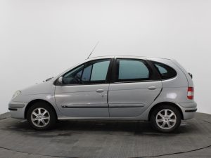RENAULT SCENIC PRIVILEGE 1.6 2004