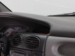 RENAULT SCENIC PRIVILEGE 1.6 2004