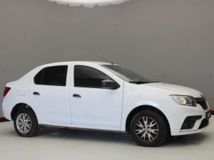 RENAULT LOGAN LIFE 2023
