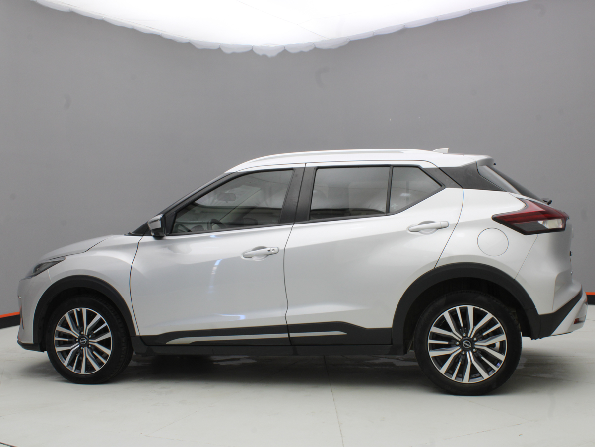 NISSAN KICKS EXCLUSIVE 2023