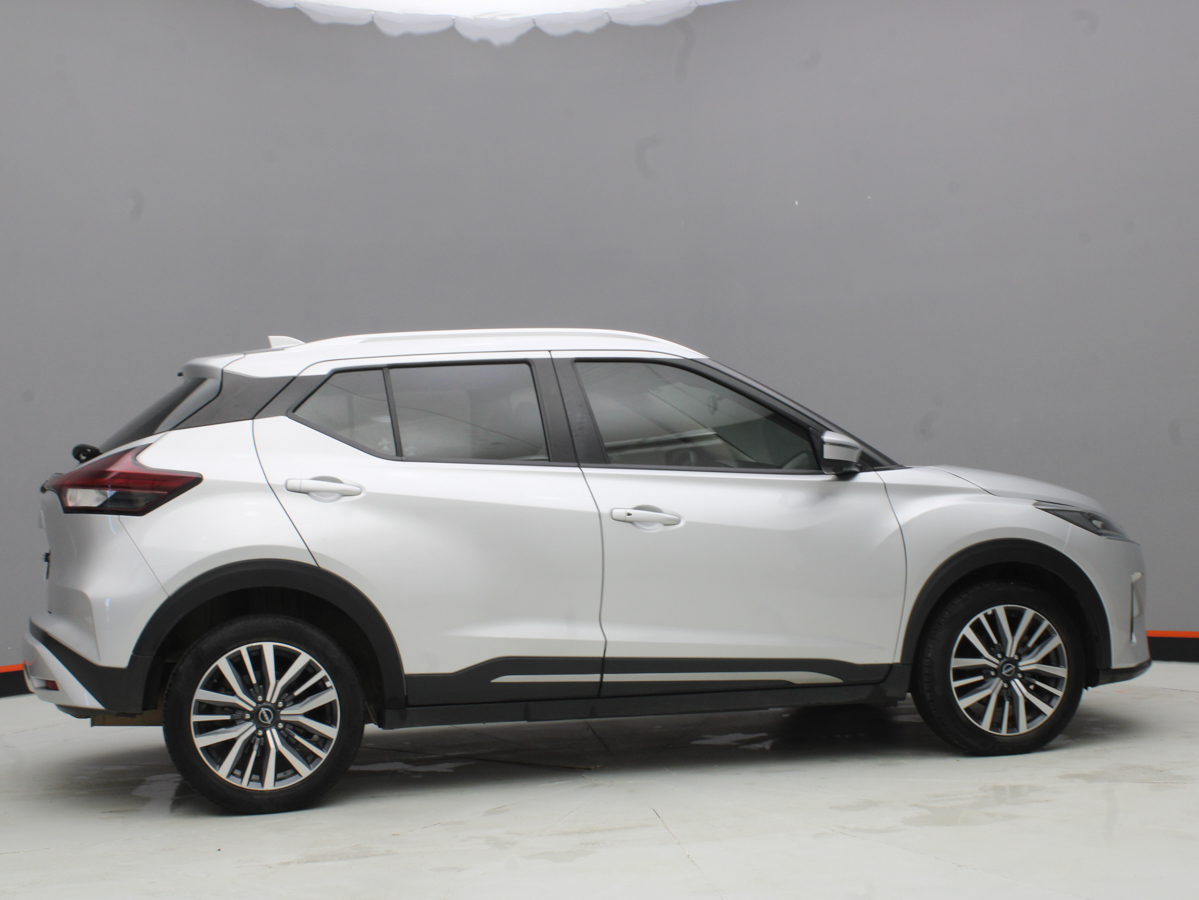 NISSAN KICKS EXCLUSIVE 2023