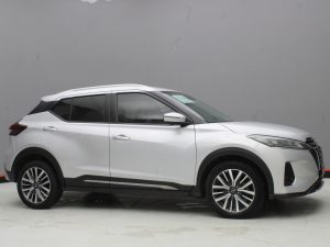 NISSAN KICKS EXCLUSIVE 2023