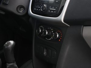 RENAULT LOGAN 2019