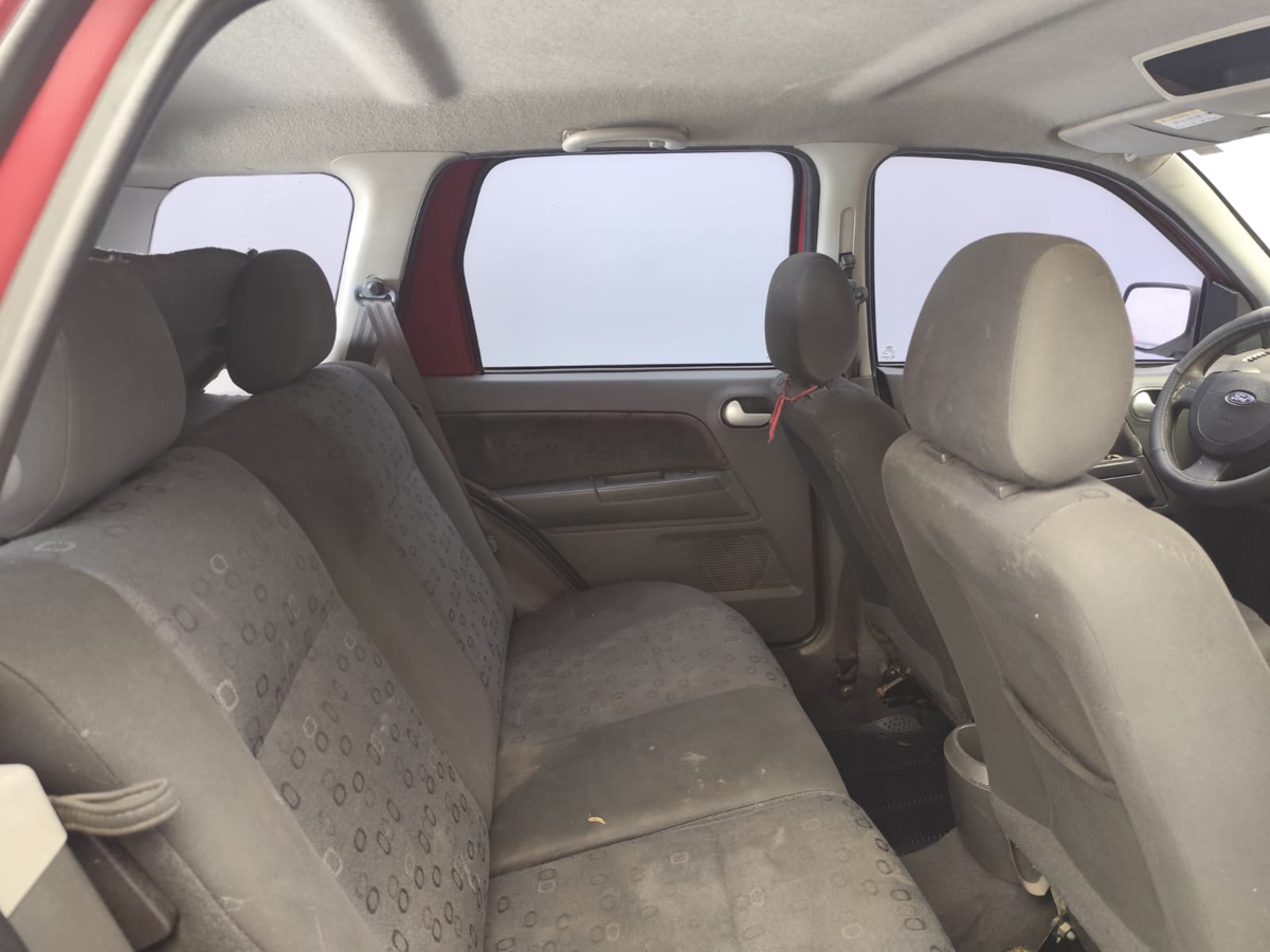 FORD ECOSPORT 2005