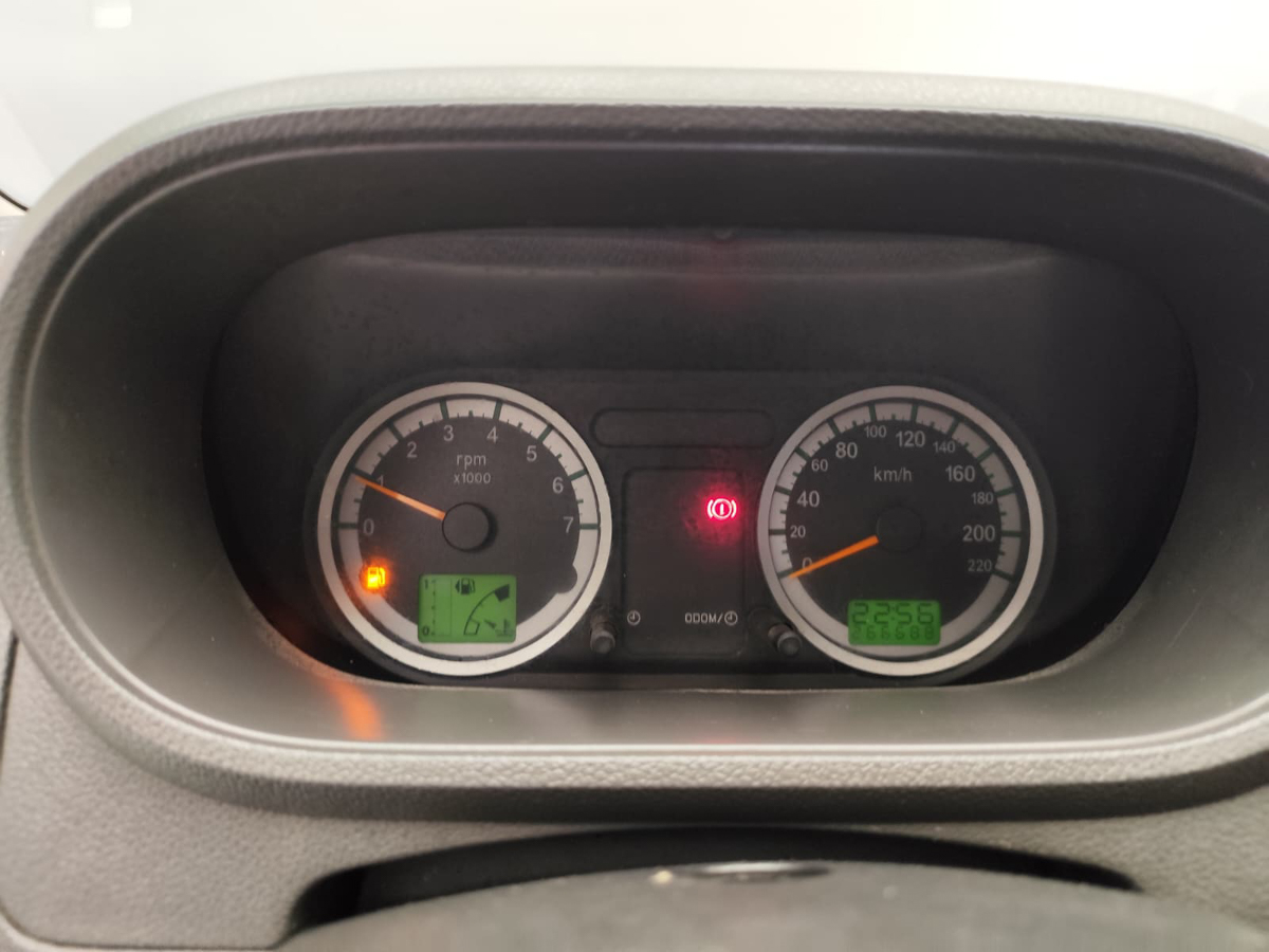 FORD ECOSPORT 2005