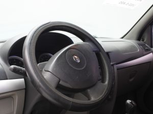 RENAULT SYMBOL 2010