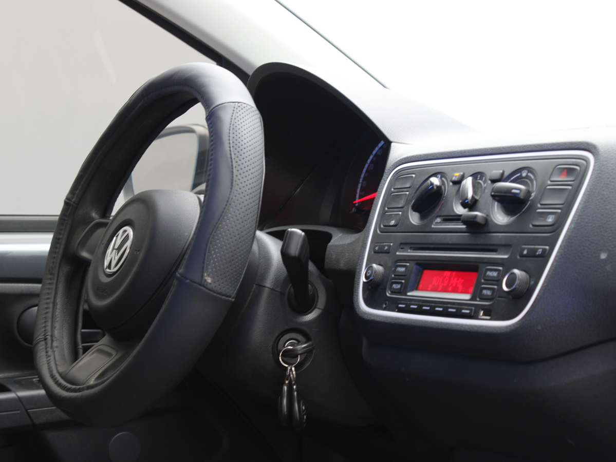 VOLKSWAGEN UP 2017