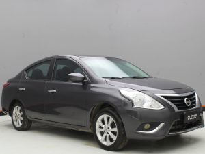 NISSAN VERSA AT 2015
