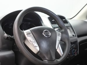 NISSAN VERSA AT 2015