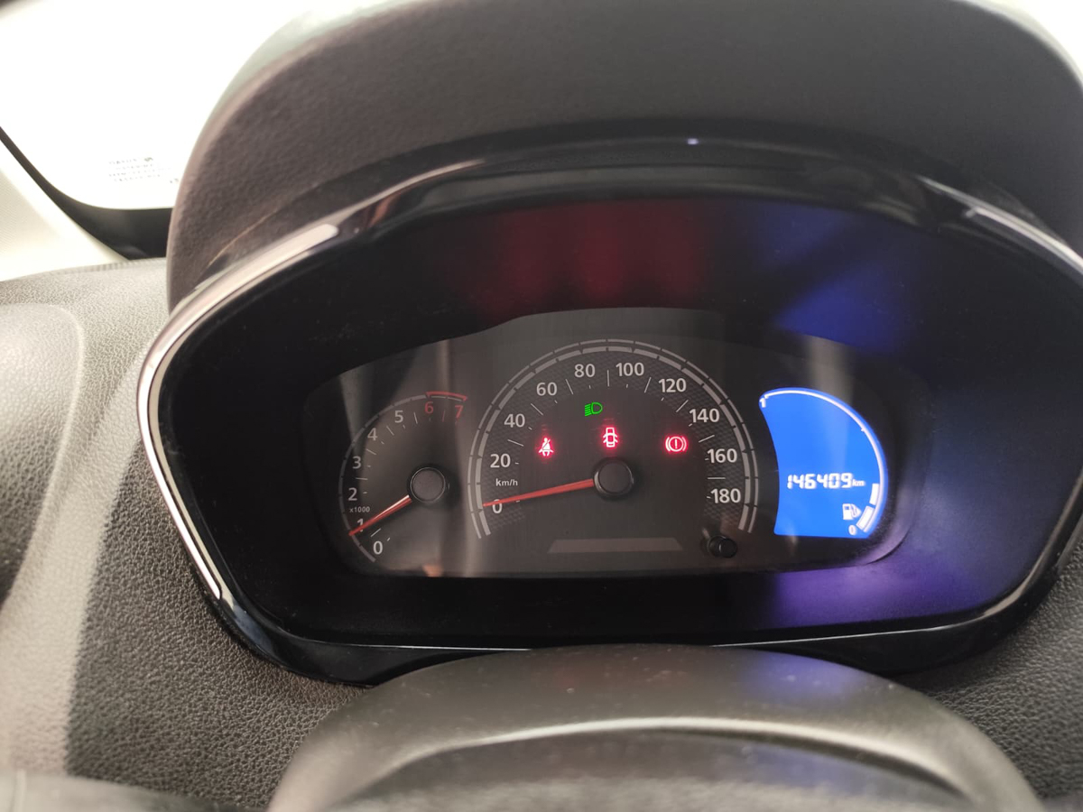 RENAULT KWID INTENSE 2019