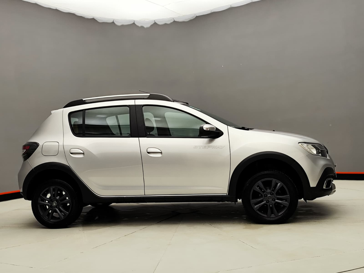 RENAULT STEPWAY AT 2020