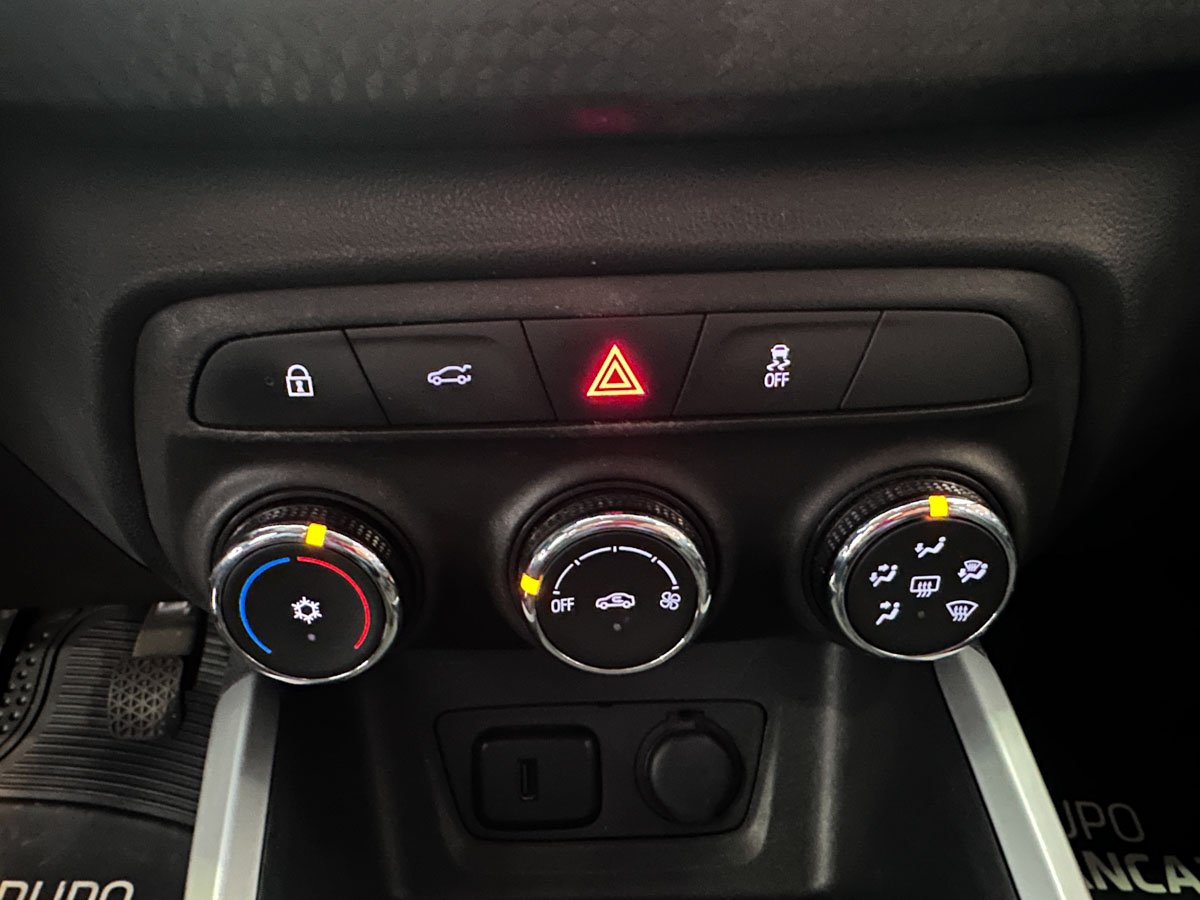 CHEVROLET ONIX 1.0 LT FULL 2024