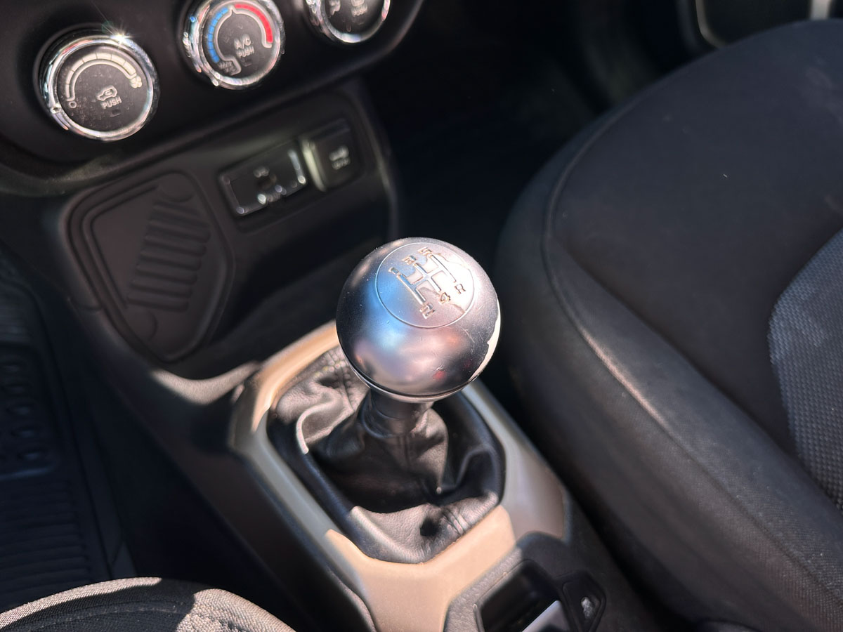 JEEP RENEGADE SPORT 1.8 EXTRA FULL 2016