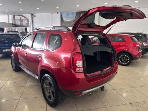 RENAULT DUSTER PRIVILEGE 2.0 FULL 4X2 MT 2013