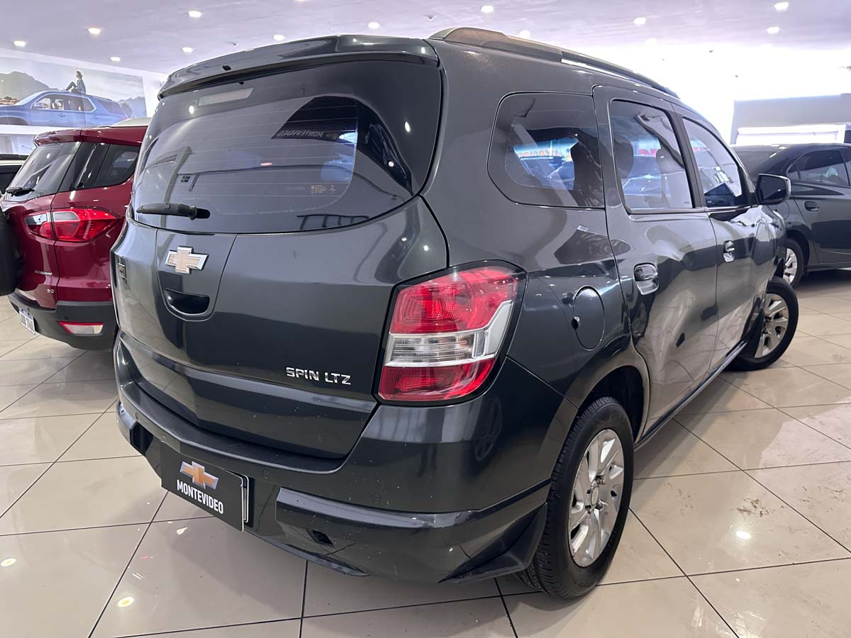 CHEVROLET SPIN LTZ MT 1.8 FULL 7 PASAJEROS2017