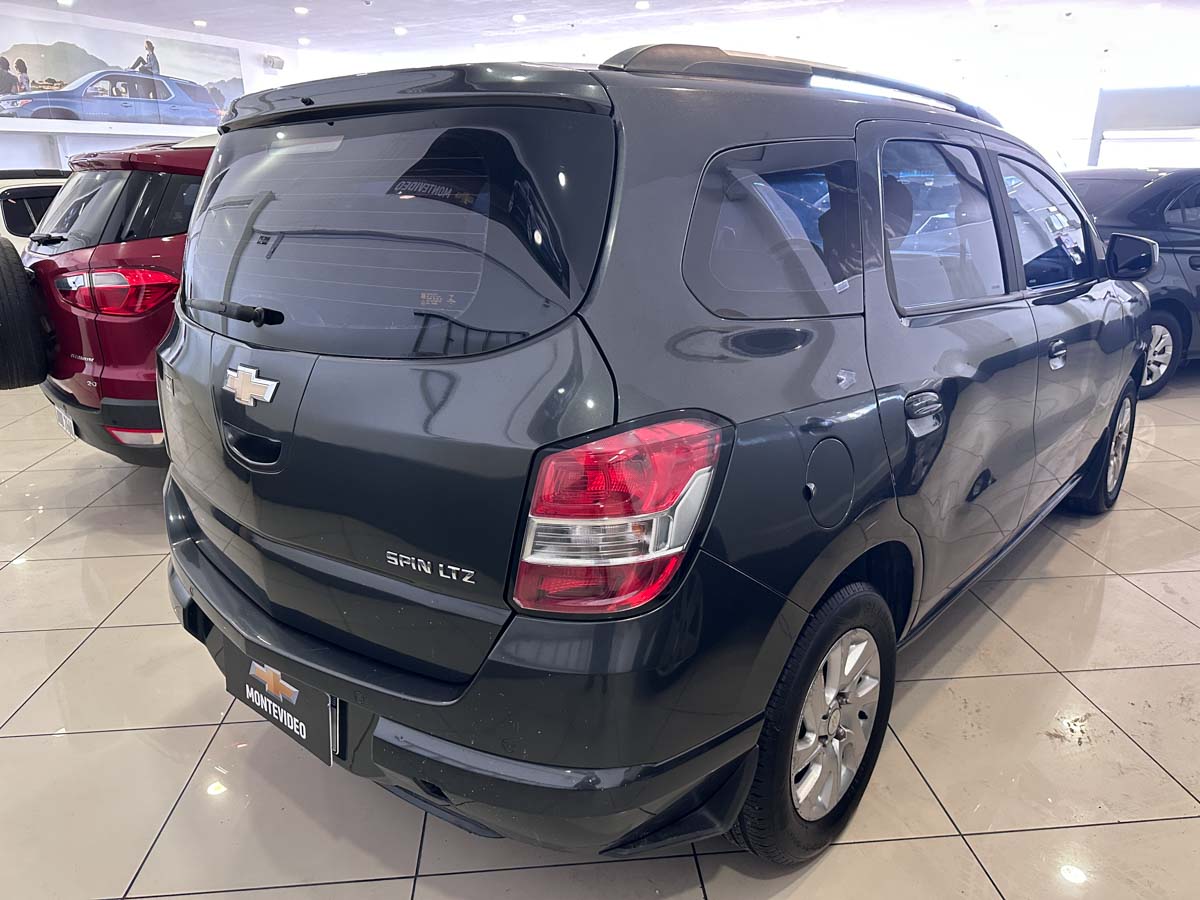 CHEVROLET SPIN LTZ MT 1.8 FULL 7 PASAJEROS2017