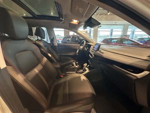 CHEVROLET TRACKER 1.2TURBO RS AT 2024