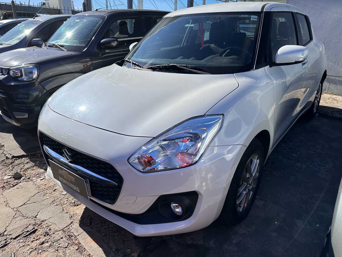 SUZUKI SWIFT GL 1.2 FULL 2024