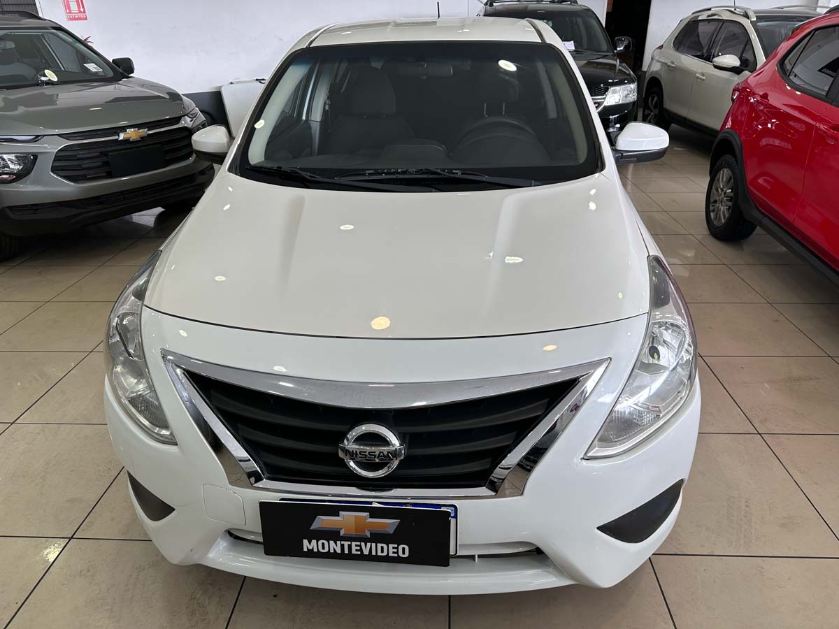 NISSAN VERSA AT 1.6 FULL 2018