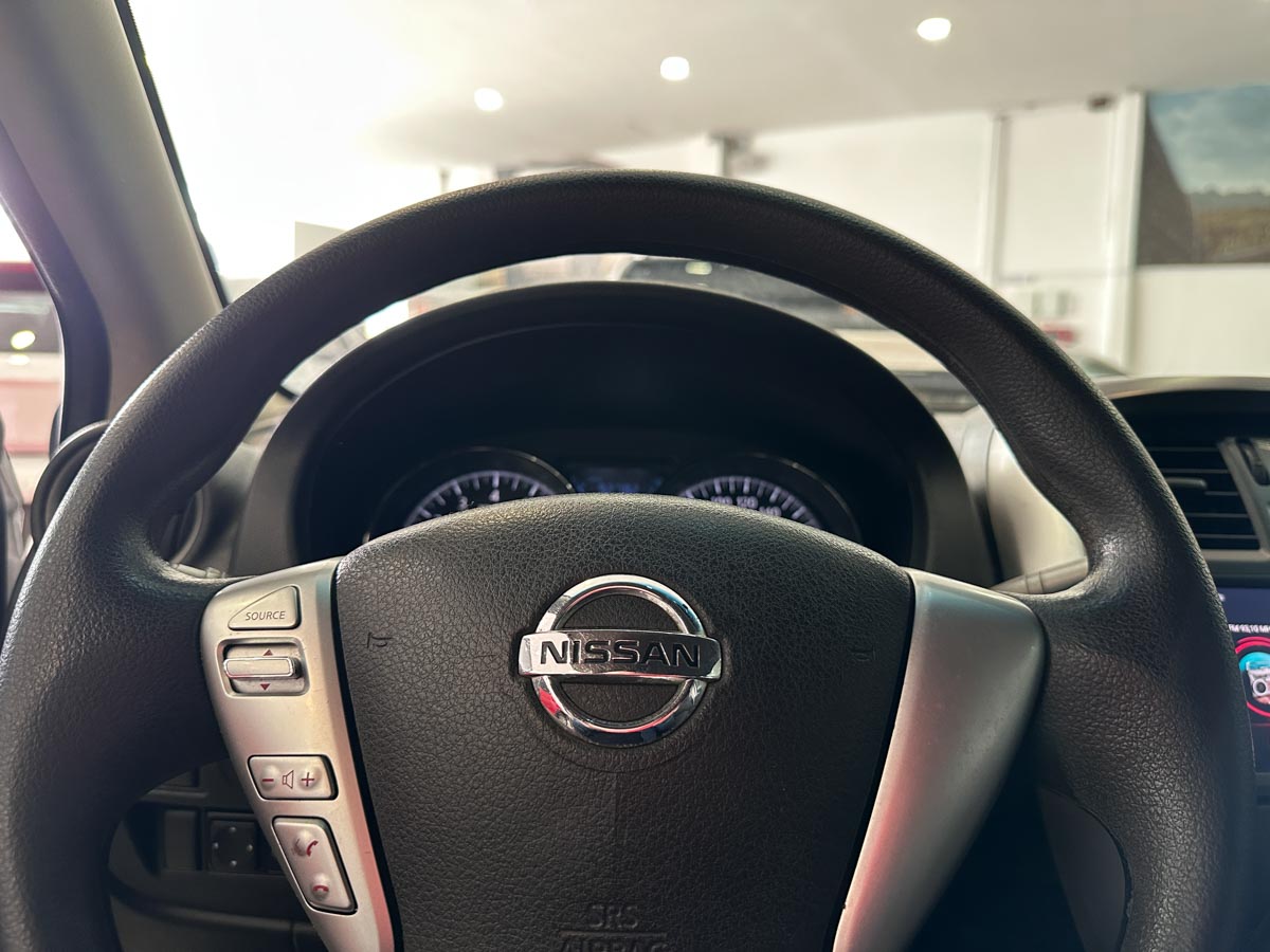 NISSAN VERSA AT 1.6 FULL 2018