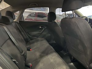 VOLKSWAGEN POLO HIGHLINE 1.6 EXTRA FULL 2015