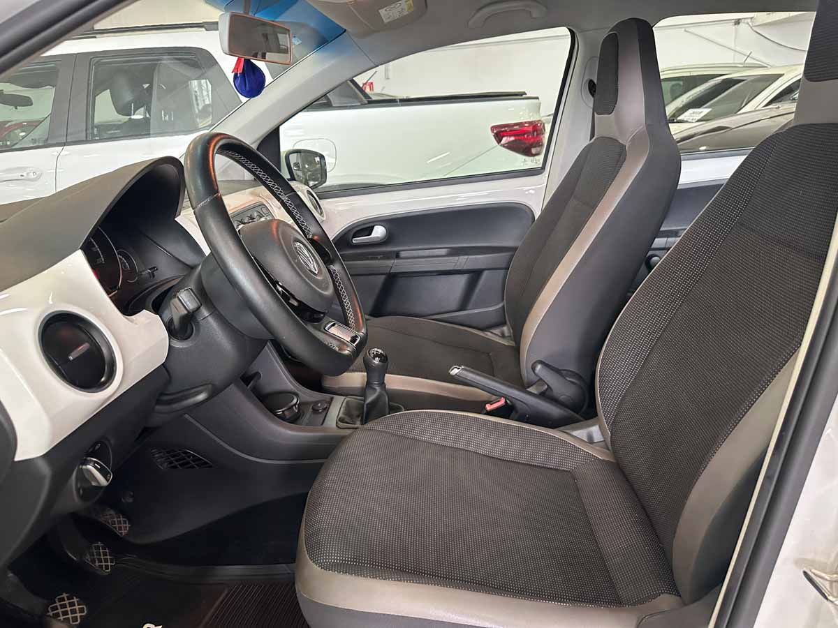 VOLKSWAGEN HIGH UP 1.0 FULL 2017