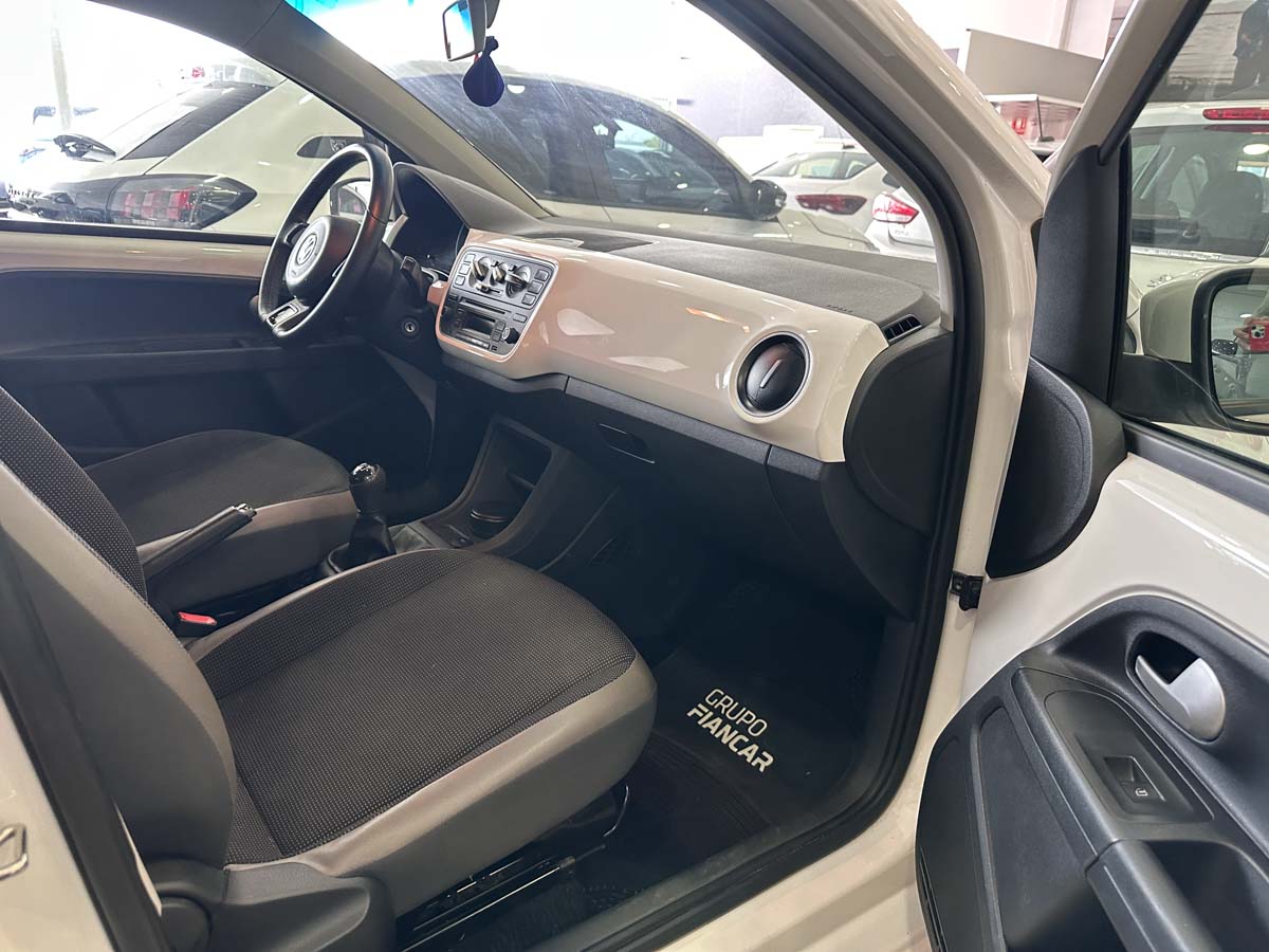 VOLKSWAGEN HIGH UP 1.0 FULL 2017