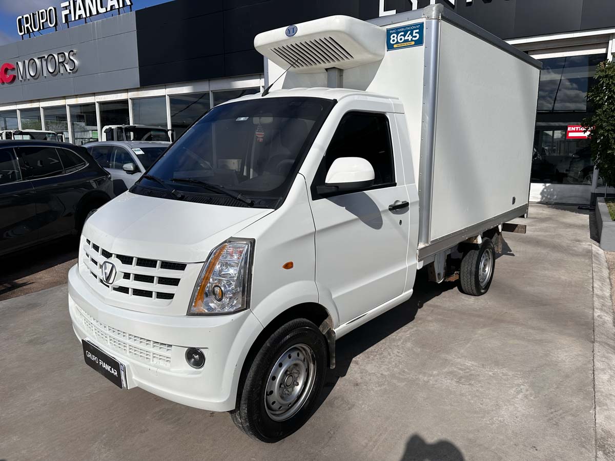 VICTORY 1025D CAMIONETA C/BOX CLIMATIZADO 2024