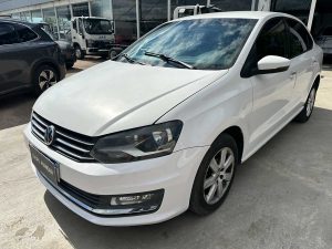 VOLKSWAGEN POLO HIGHLINE 1.6 FULL AT 2018