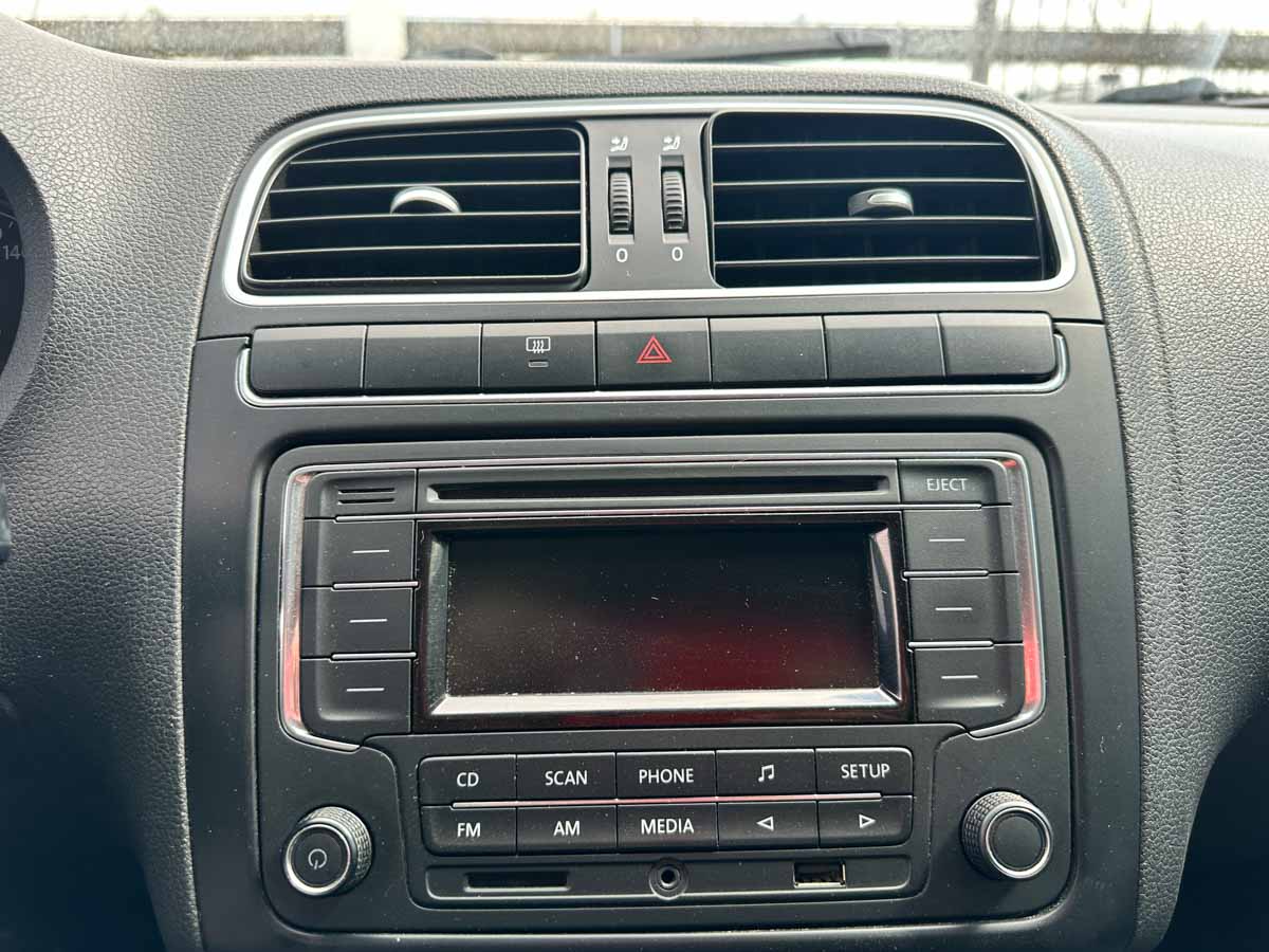 VOLKSWAGEN POLO HIGHLINE 1.6 FULL AT 2018