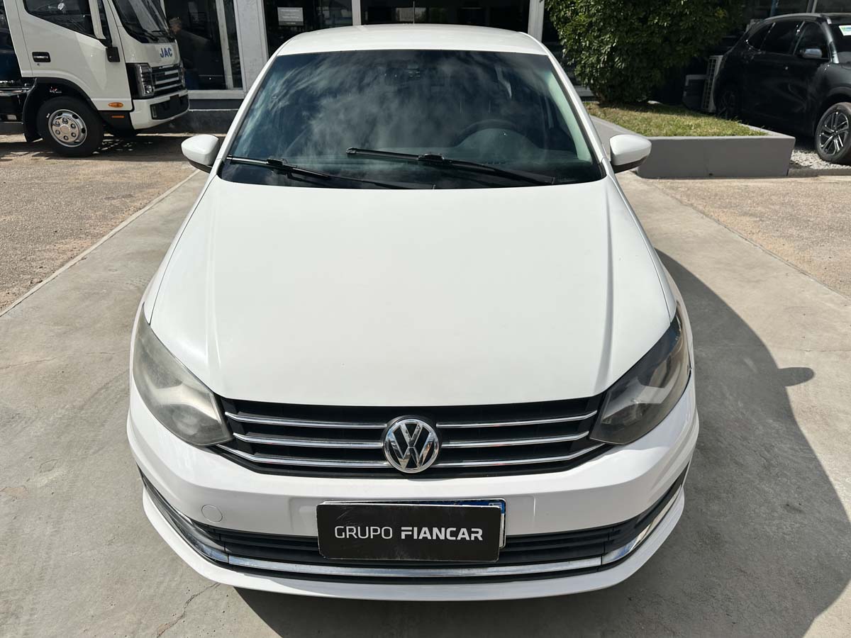 VOLKSWAGEN POLO HIGHLINE 1.6 FULL AT 2018