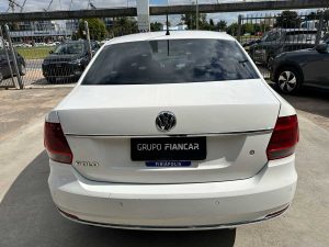 VOLKSWAGEN POLO HIGHLINE 1.6 FULL AT 2018