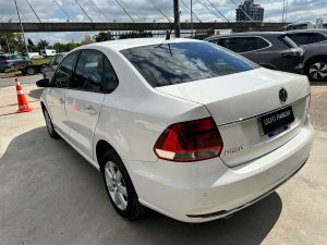 VOLKSWAGEN POLO HIGHLINE 1.6 FULL AT 2018
