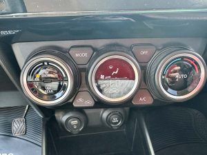 SUZUKI SWIFT GL 1.2 HYBRID 5PTS 2024