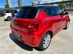 SUZUKI SWIFT GL 1.2 HYBRID 5PTS 2024