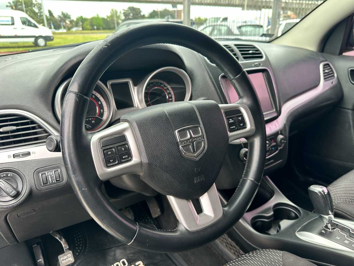 DODGE JOURNEY SE 2.4 AT 7PLAZAS 5PTS 2014