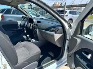 RENAULT SYMBOL PRIVILEGE 1.6 FULL16V 2014