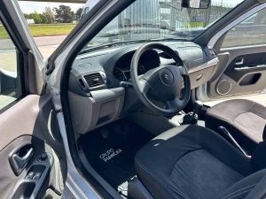 RENAULT SYMBOL PRIVILEGE 1.6 FULL16V 2014