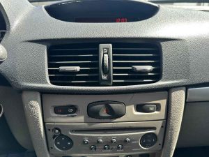 RENAULT SYMBOL PRIVILEGE 1.6 FULL16V 2014