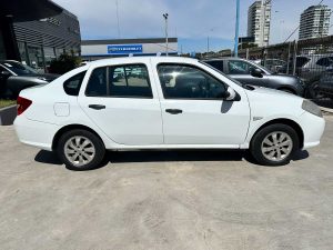 RENAULT SYMBOL PRIVILEGE 1.6 FULL16V 2014