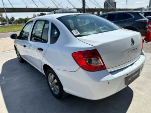 RENAULT SYMBOL PRIVILEGE 1.6 FULL16V 2014