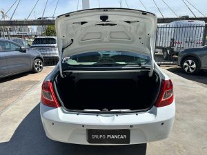 RENAULT SYMBOL PRIVILEGE 1.6 FULL16V 2014