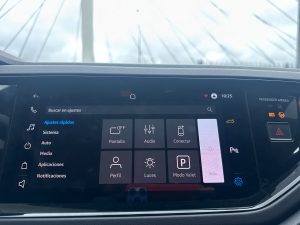 VOLKSWAGEN NIVUS HIGHLINE AT 1.0TURBO 2024