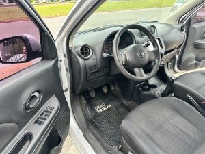 NISSAN MARCH EXTRA FULL 1.6 MT 5PTS 2012